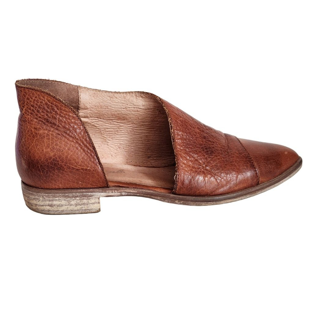 FREE PEOPLE Royale Brown Leather Pointed Toe Flats Size 38 7.5 - Picture 5 of 9